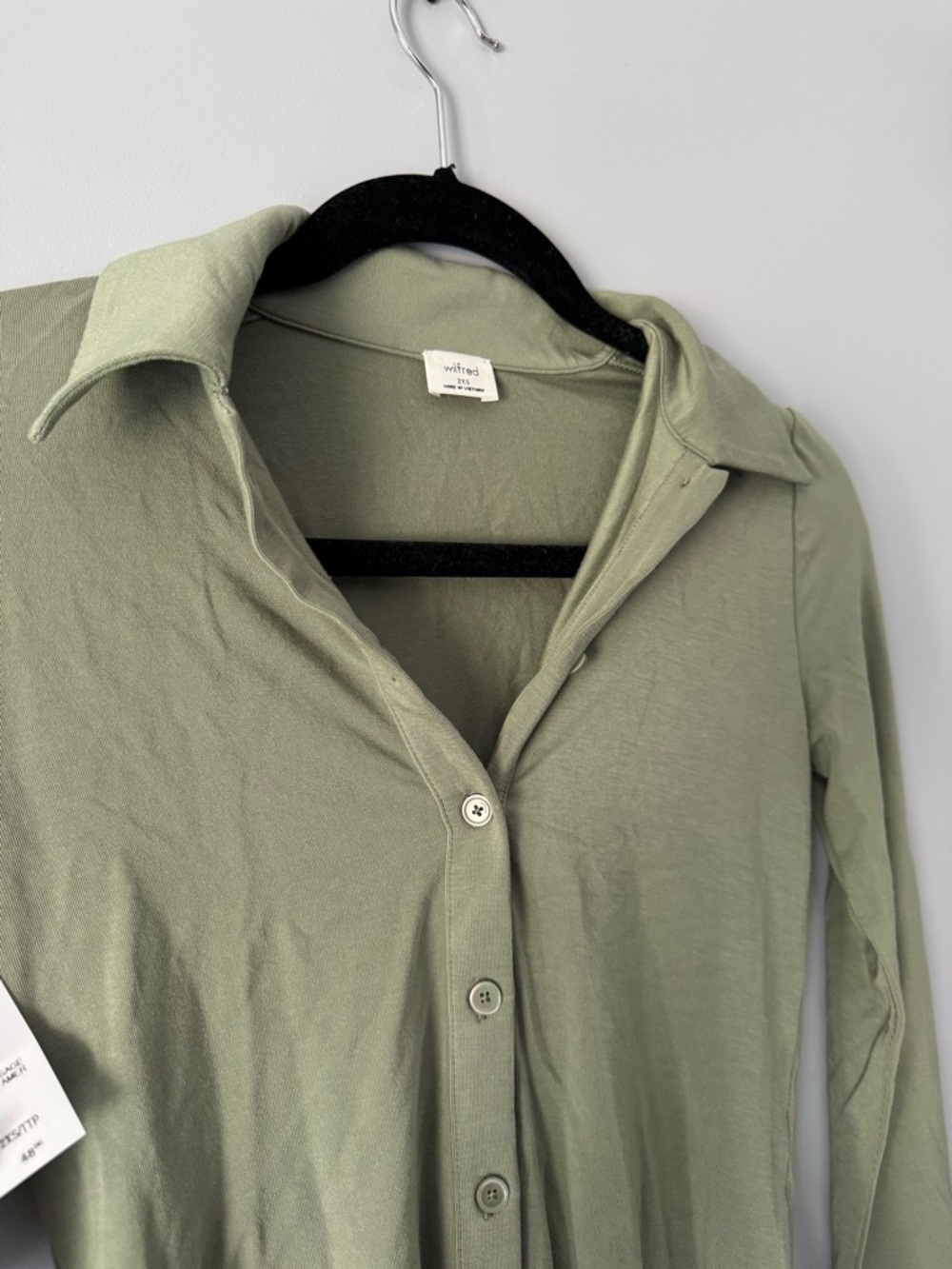 Aritzia Wilfred Sage Green Pose Long sleeve Size: 2XS ✨NWT✨ - Picture 3 of 4